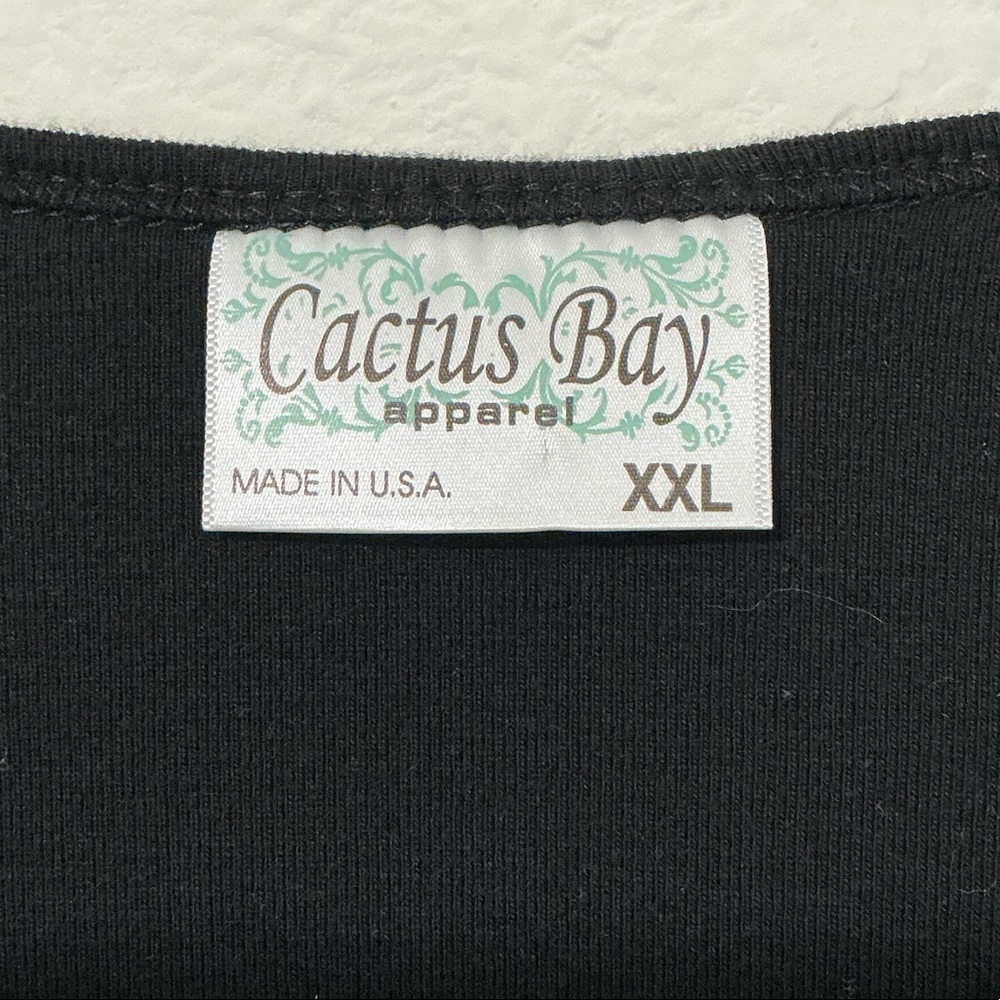 Elegant Black Cat Embellished Blouse - Picture 3 of 7